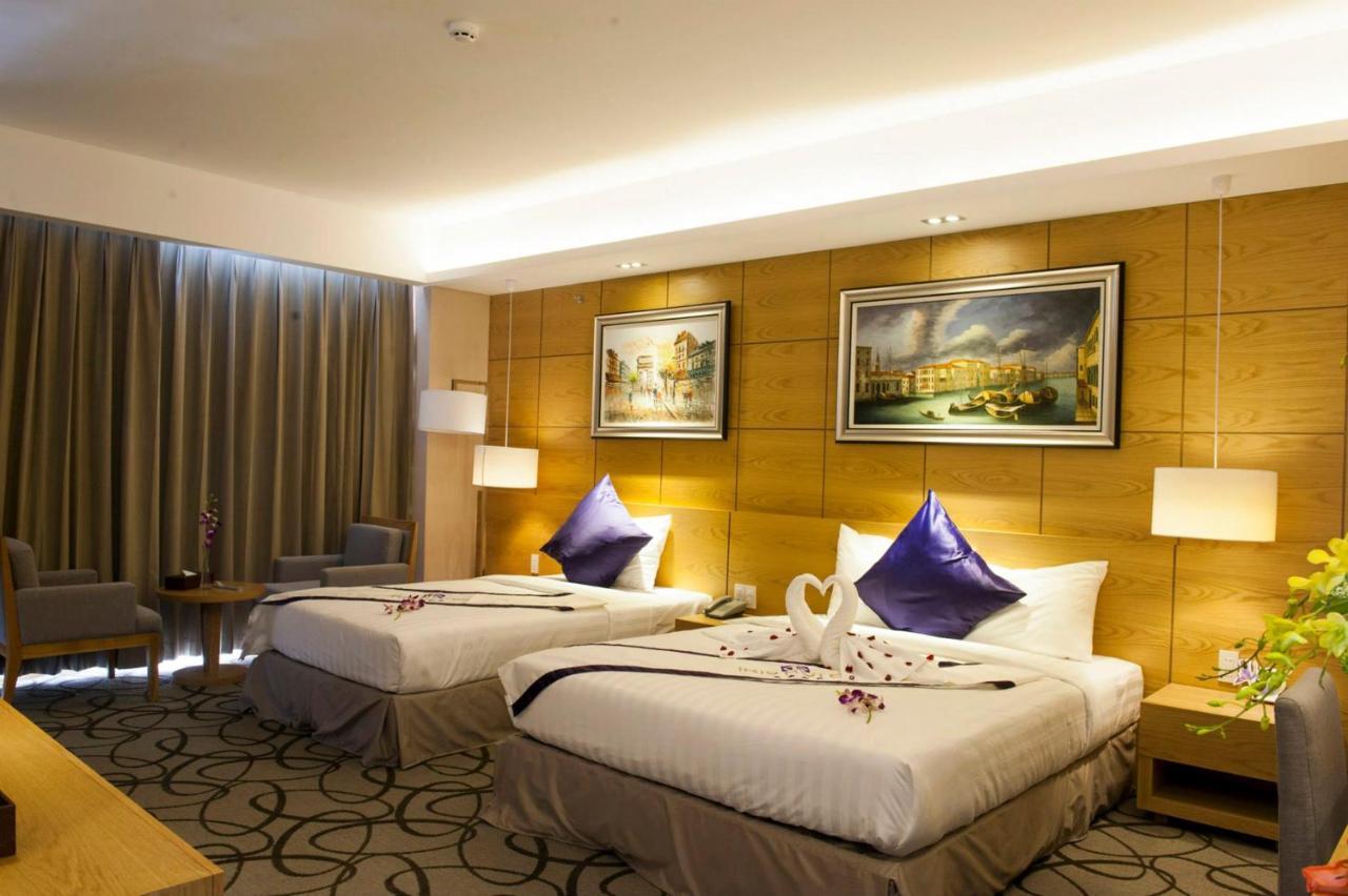 Iris Hotel Кантхо Екстер'єр фото