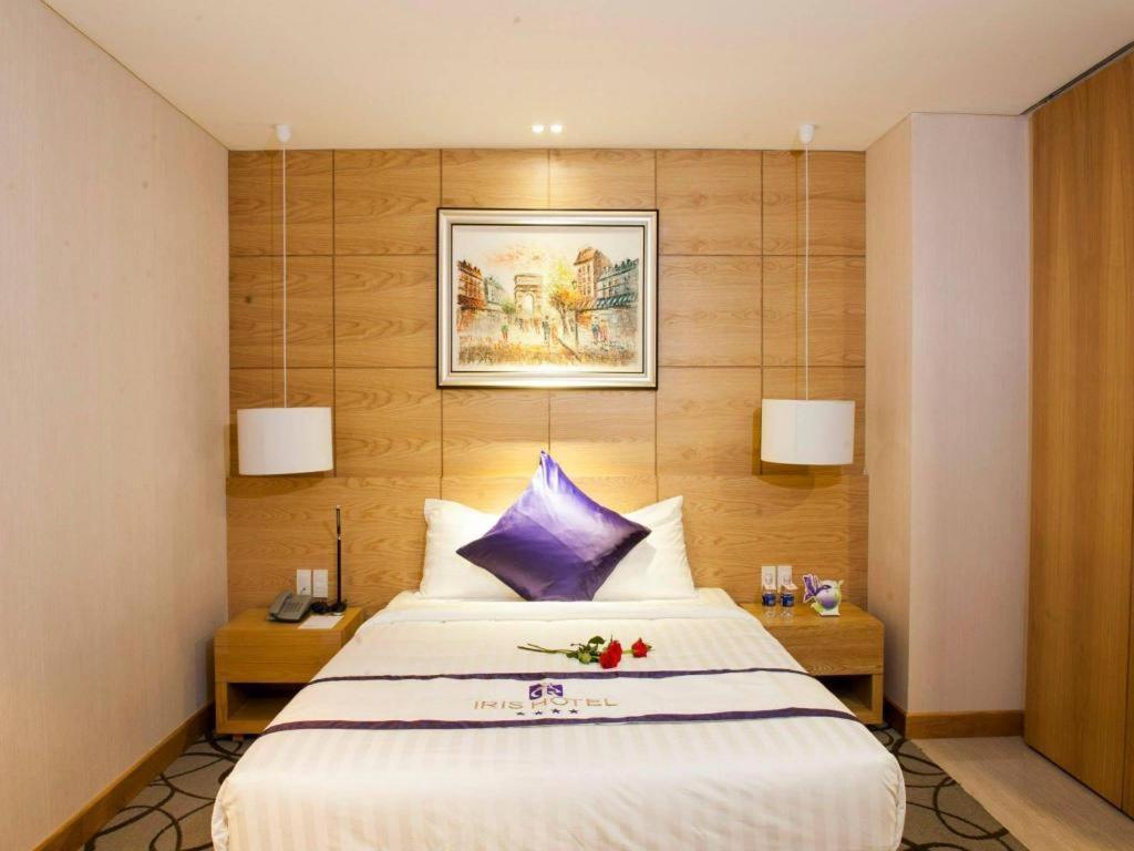 Iris Hotel Кантхо Екстер'єр фото